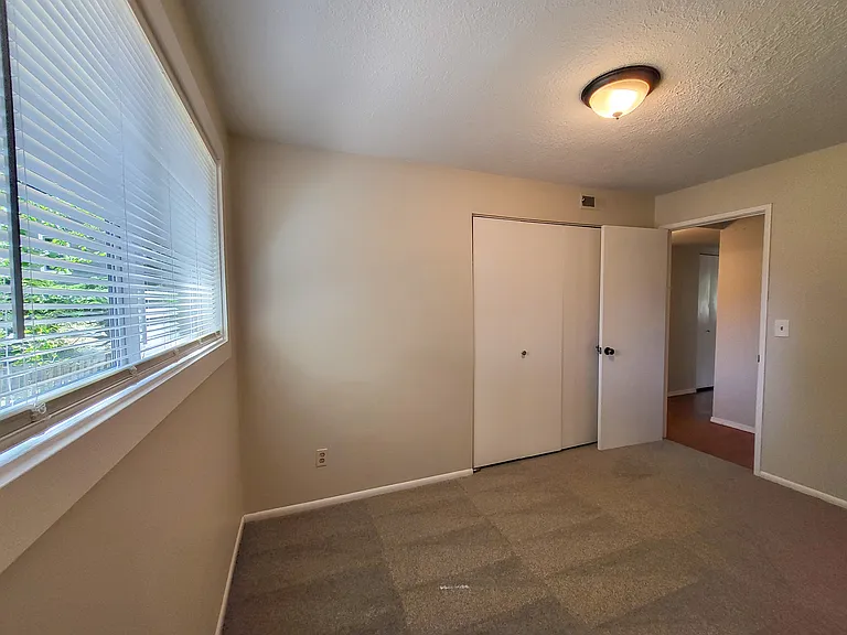 6820 20th Ave SE #6820 — Photo 16