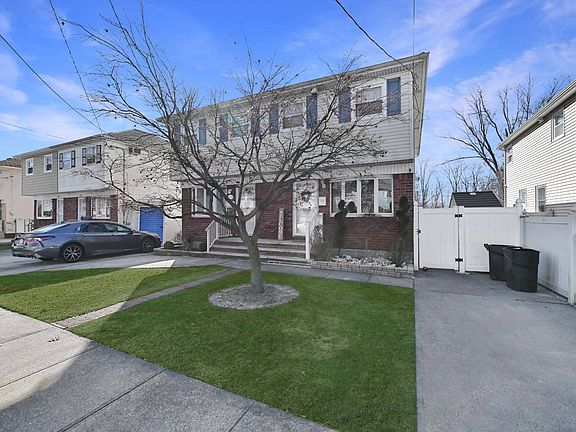 2nd image of 338 Chesterton Ave