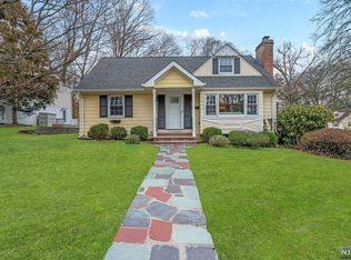 405 Alpine Ter, Ridgewood, NJ 07450