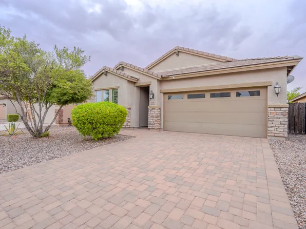 671 E Blossom Rd, San Tan Valley, AZ 85143