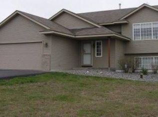 1677 87th St, New Richmond, WI 54017