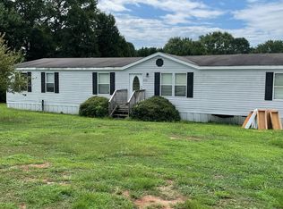 333 Sara Ann Ln, Roebuck, SC 29376