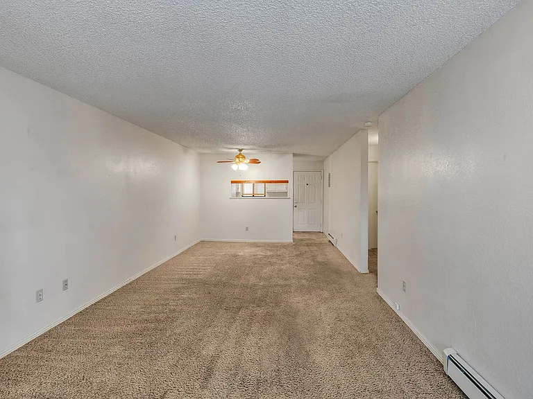 125 Franklin Ave #412 — Photo 12