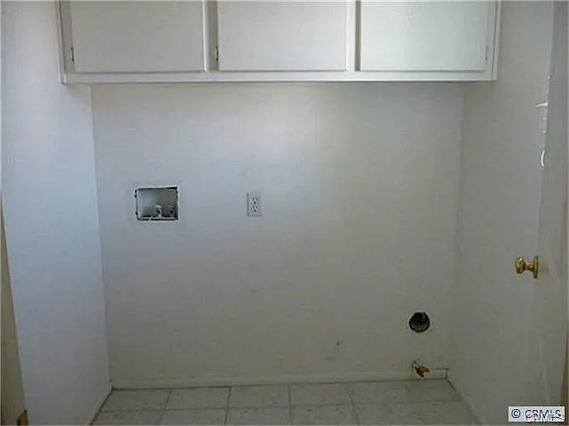 9430 Cedar St — Photo 17