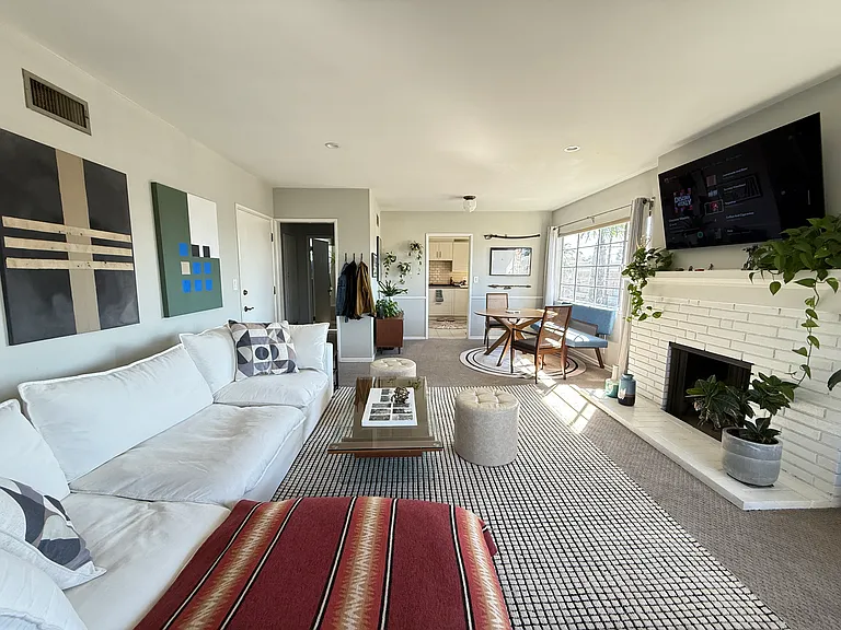 4501 Finley Ave #6 — Photo 1