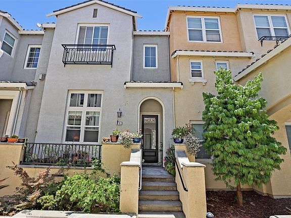 2nd image of 10280 Park Green Ln Unit 841