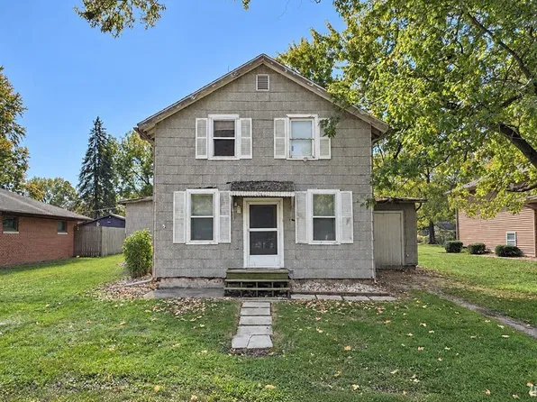208 Egbert Rd, Goshen, IN 46526