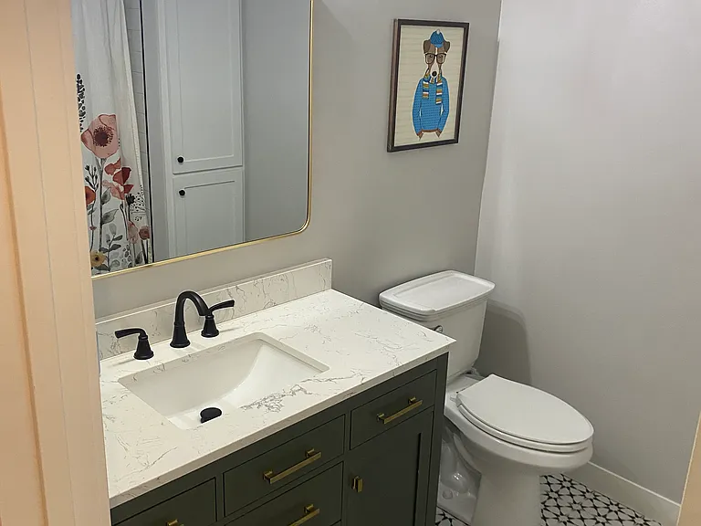 Upstairs Hall Bathroom for kids or guests