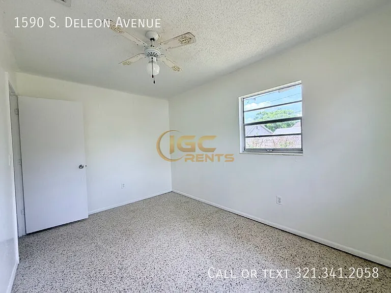 1590 S Deleon Ave — Photo 6
