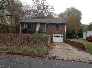 1447 Kenwood St, Winston Salem, NC 27103