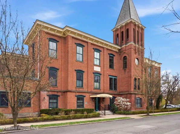 214 W Chestnut Street Unit 106, Kingston, NY 12401