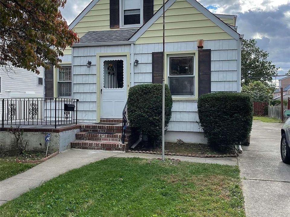 1st image of 76-50 266th Street