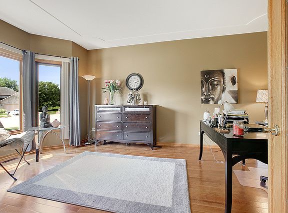 5th image of 12424 W Johnston Ln