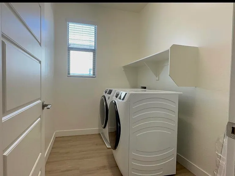 10101 E Texas Ave — Photo 18