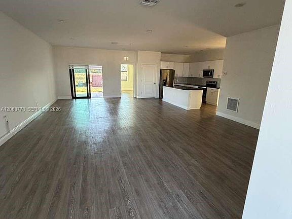 3rd image of 9026 W Mac Ct