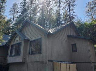 860 Leavitt Ln, Grants Pass, OR 97527