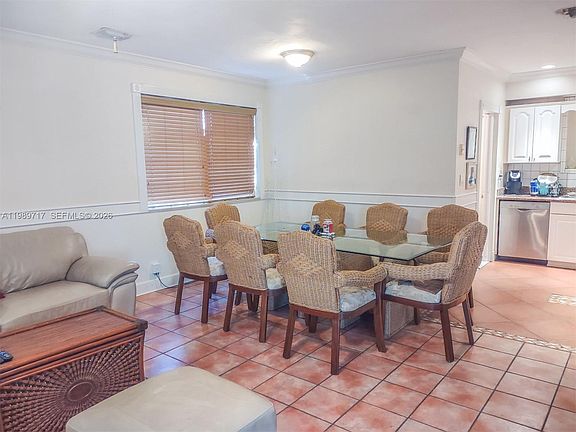 4th image of 2311 Patterson Ave