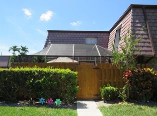 7799 Courtyard Run W, Boca Raton, FL 33433