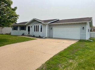 1735 Clearview Dr, Sparta, WI 54656