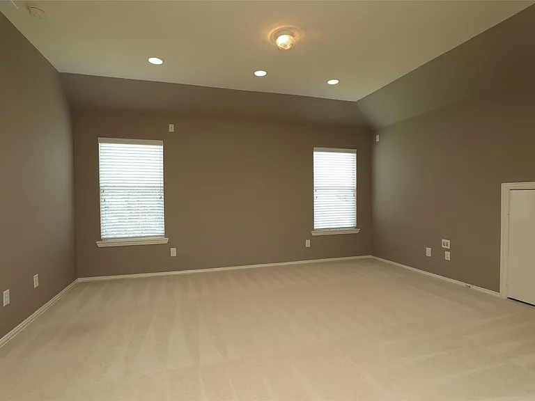 9603 Red Rugossa Dr — Photo 30