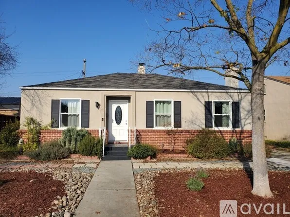 17 W Mendocino Ave, Stockton, CA 95204