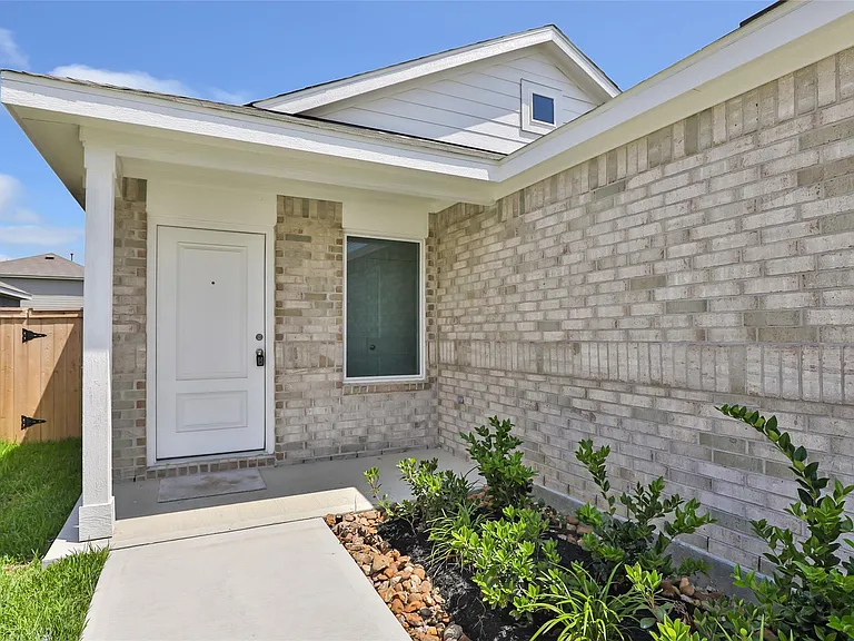1570 Gardenia Blossom Ln — Photo 4