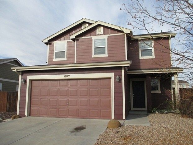 1st image of 802 Sunrise Dr