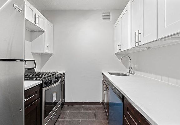 5th image of 1425 Amsterdam Ave #8H