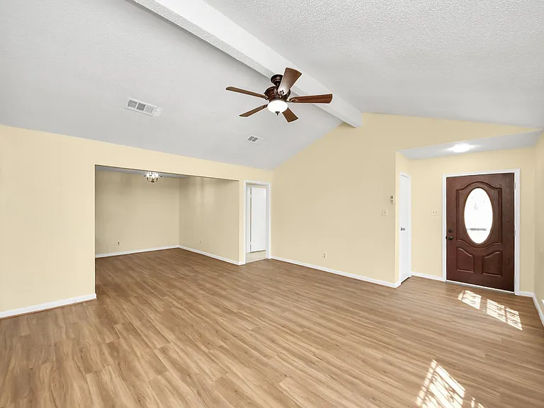8105 Lanham Ln — Photo 16
