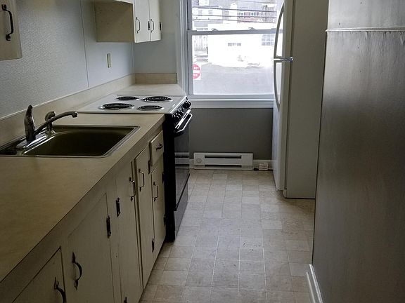 5th image of 1222 Main St Floor 2