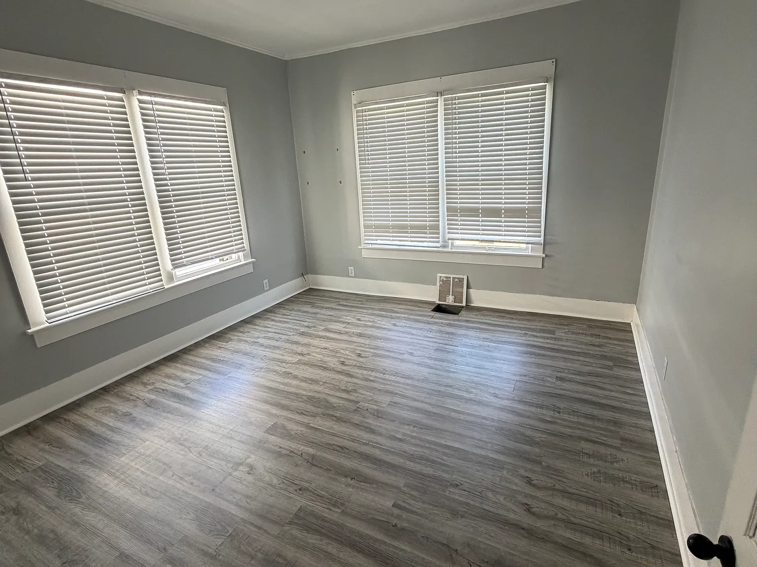 3 bed, 1436 sqft, $1,800 — Photo 2