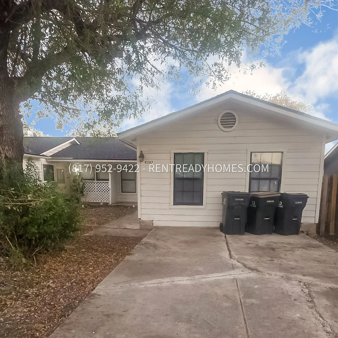 Building Photo - 8307 Forest Ridge Dr