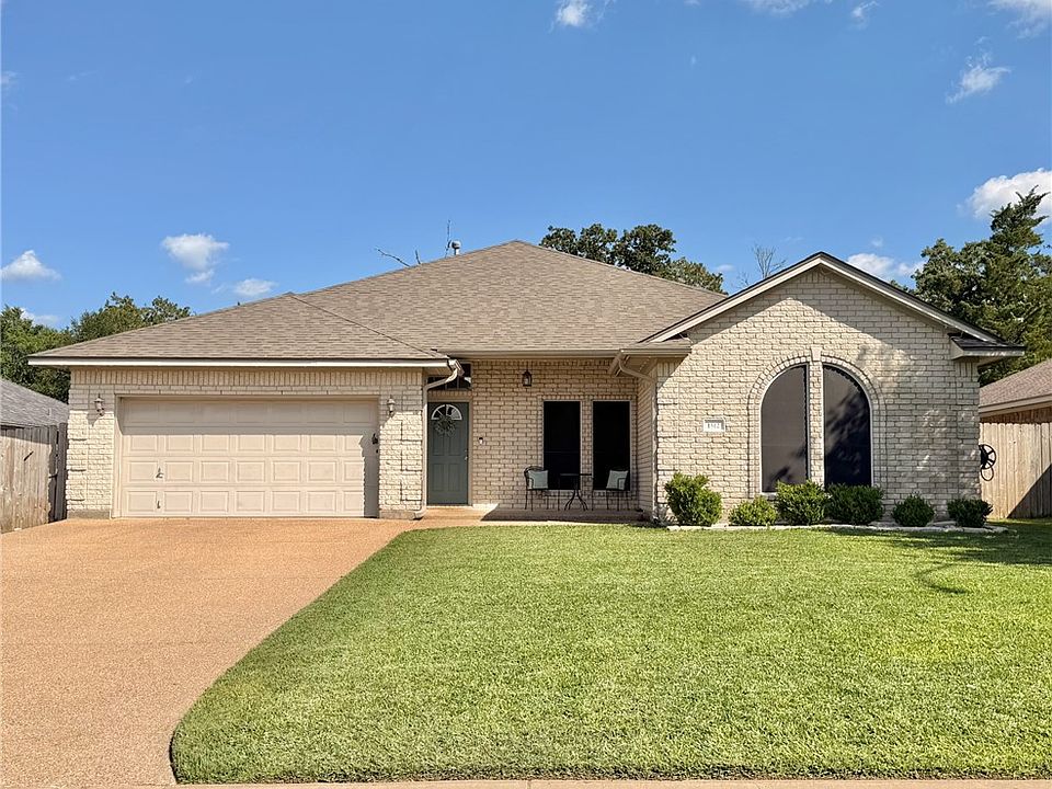 1st image of 1512 Hunter Creek Dr