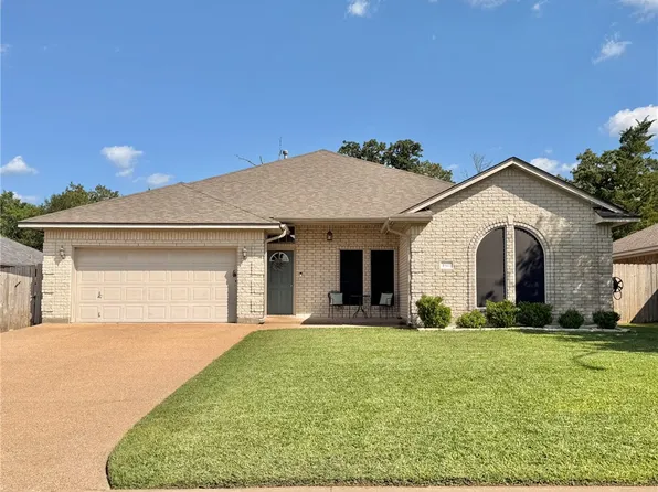 1512 Hunter Creek Dr, College Station, TX 77845
