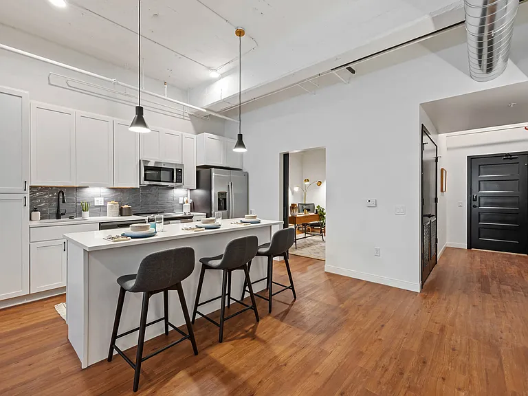The Victor Luxury Apartments — Photo 5