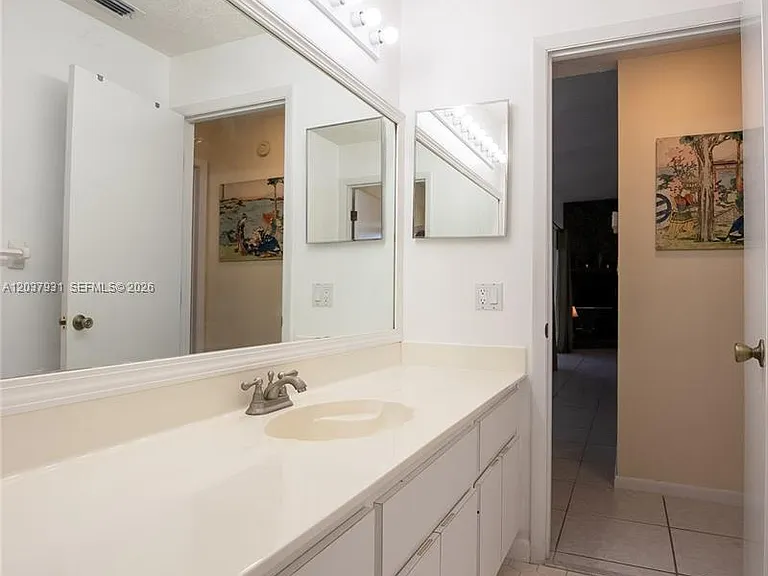 3118 Tanglewylde Ave — Photo 55