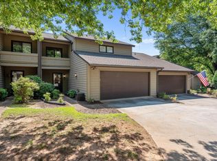 426 Sparrow Hawk Ct, Greer, SC 29650