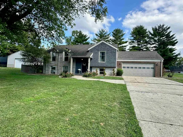 692 S Concord Dr, Princeton, IN 47670