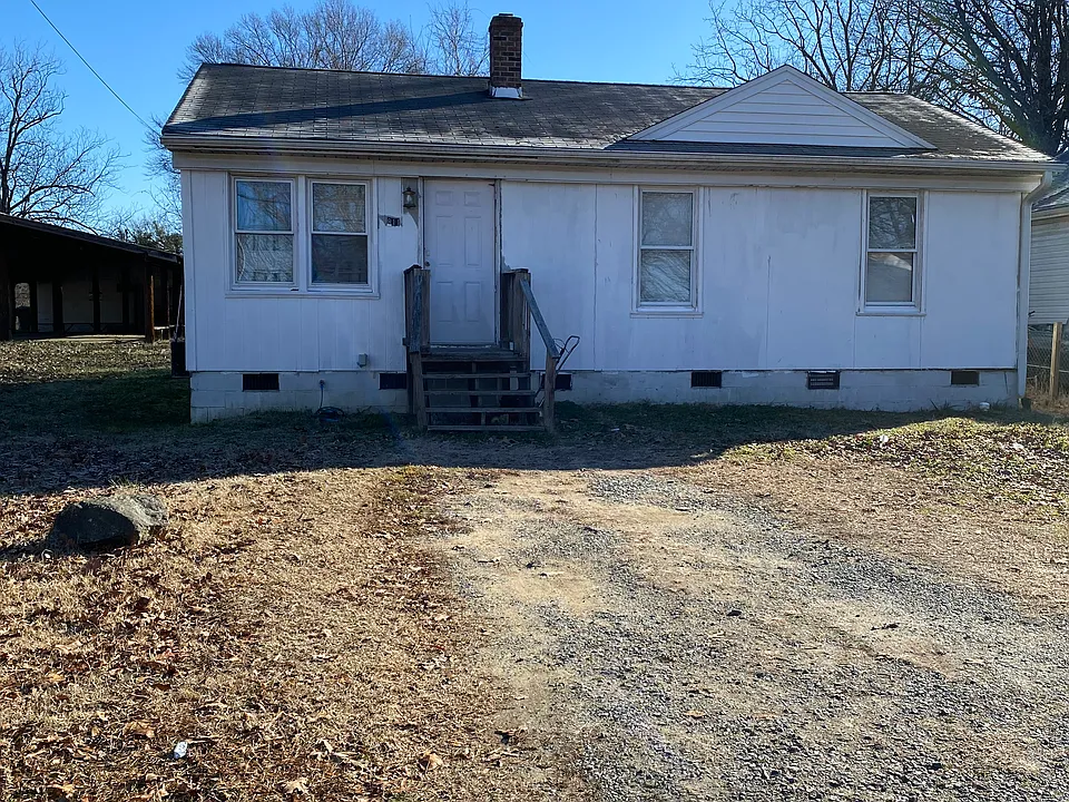 811 Cole St