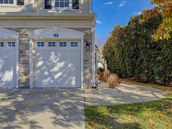 2nd image of 62 Brookfield Drive