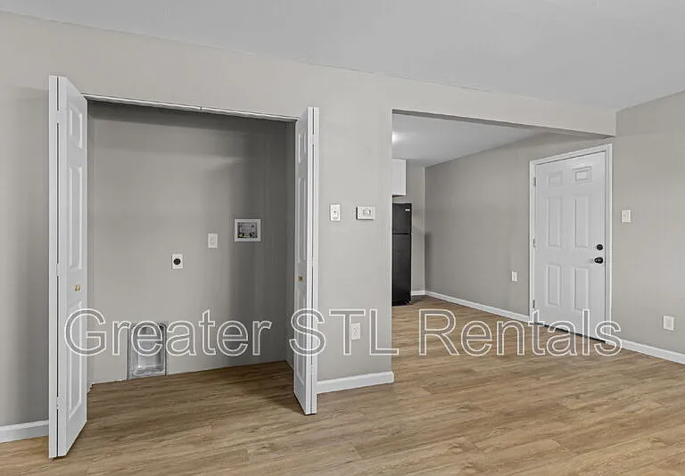 1412 E Pitman Ave — Photo 22