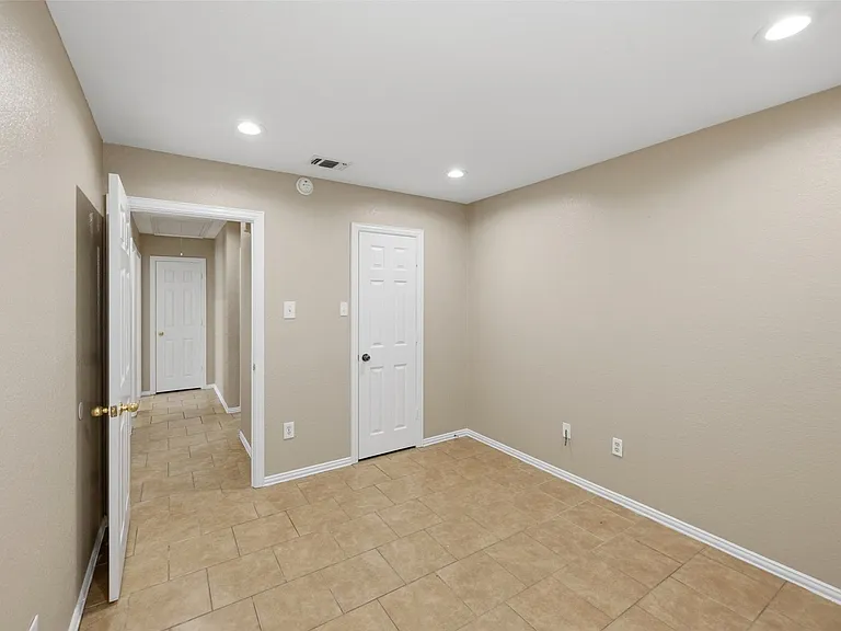 2803 Wayside Ave — Photo 20