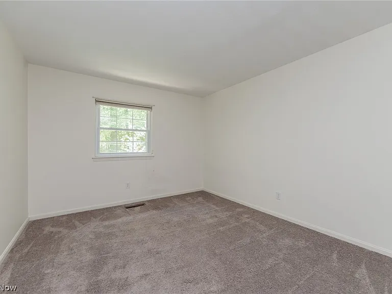 7020 Carriage Hill Dr #202 — Photo 23