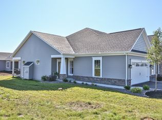 933 Pathway Ln, Webster, NY 14580