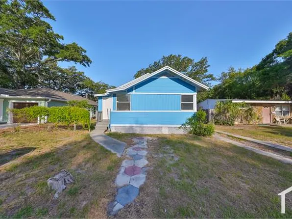 1735 43rd St S, Saint Petersburg, FL 33711