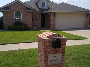 2254 Blue Jay Dr, Edmond, OK 73012