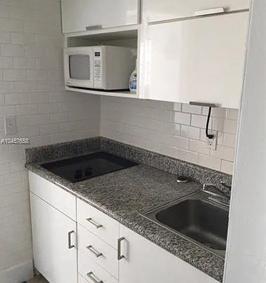 905 Brickell Bay Dr #9 — Photo 15