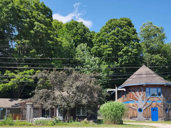 5713 US Route 4, Bridgewater, VT 05035