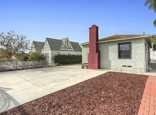 7541 N Claybeck Ave, Burbank, CA 91505