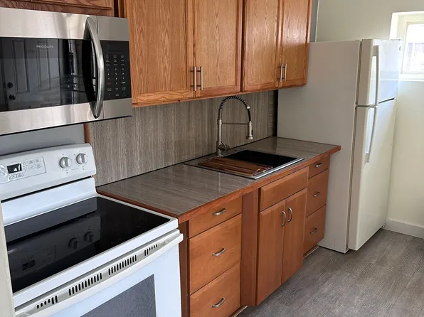 1900 Main St, Pittsburgh, PA 15215